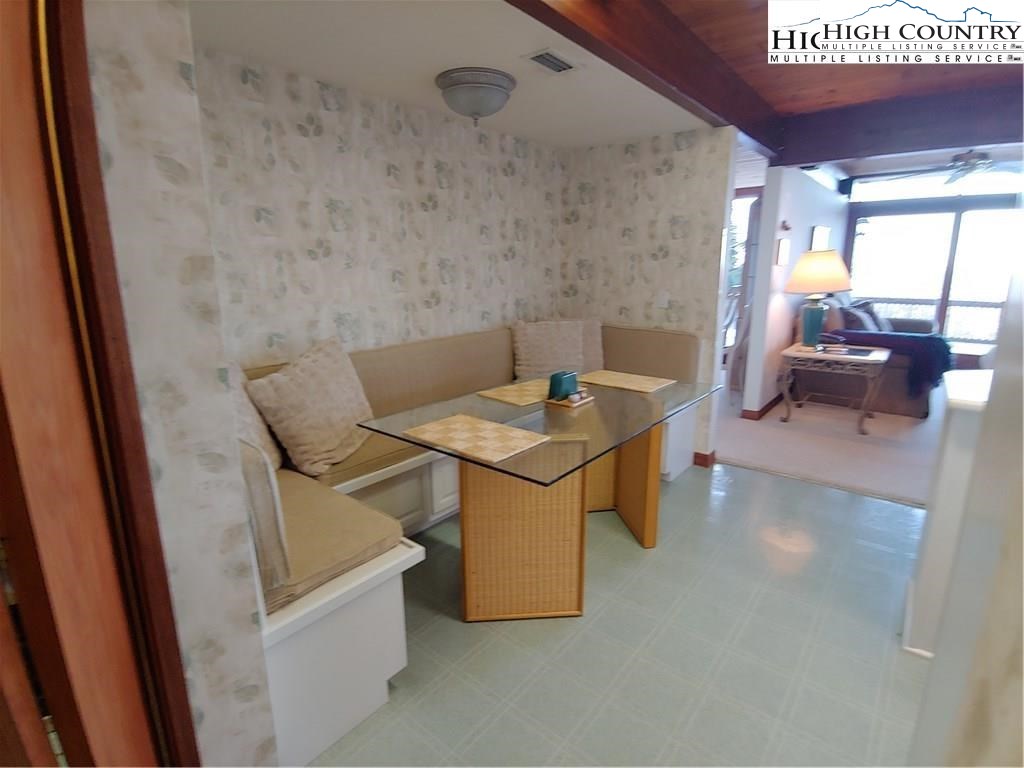 122 Grassy Gap Loop Road Beech Mountain, NC 28604 - Photo 12 of 44 Gallery Image 12