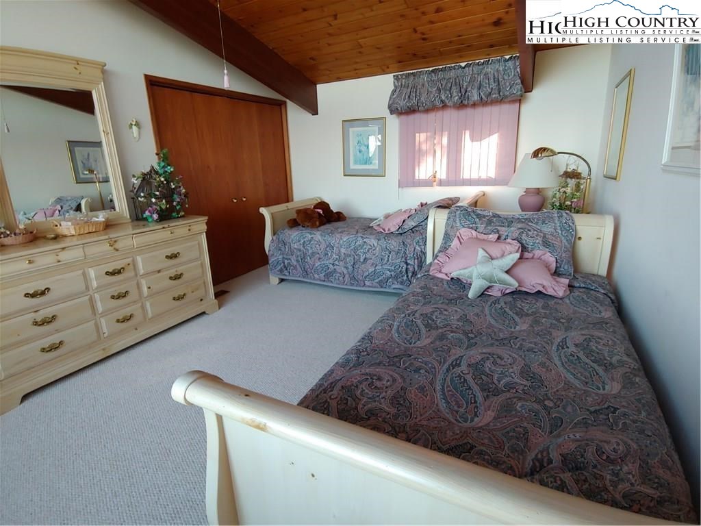 122 Grassy Gap Loop Road Beech Mountain, NC 28604 - Photo 41 of 44 Gallery Image 41