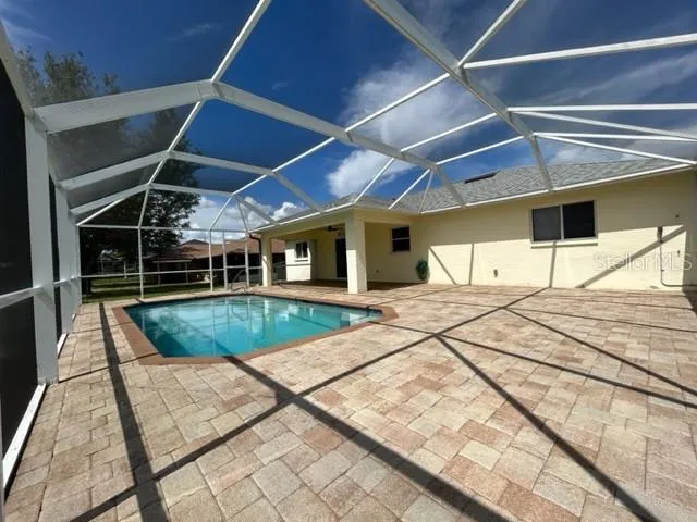 $2,300 | 2712 Southwest 11th Place, Cape Coral, FL 33914