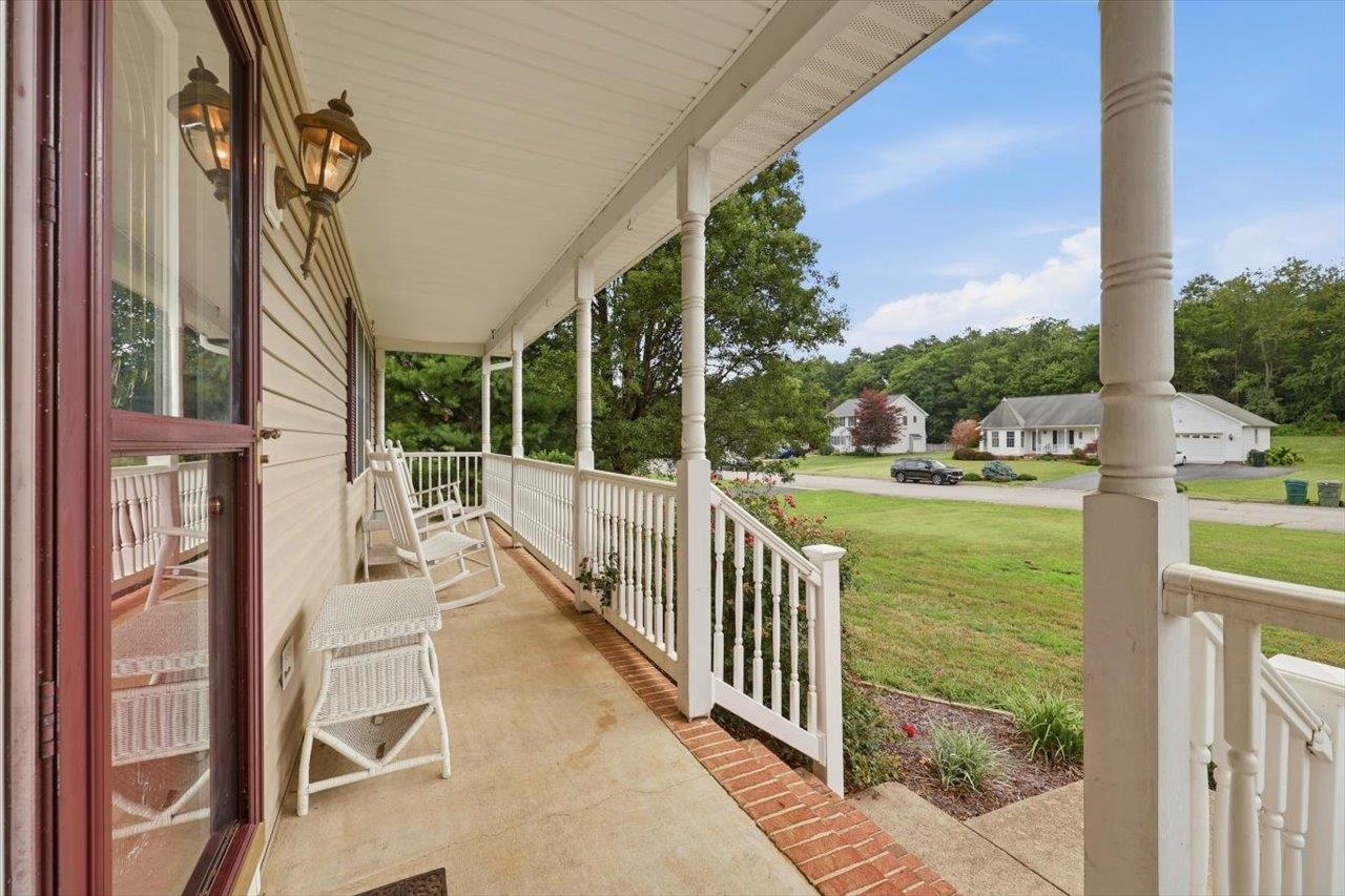 1836 Harvard Road Waynesboro, VA 22980 - Photo 26 of 41