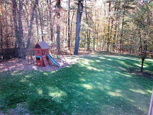375 Maple Street Bellingham, MA 02019 - Photo 24 of 26 Gallery Image 24