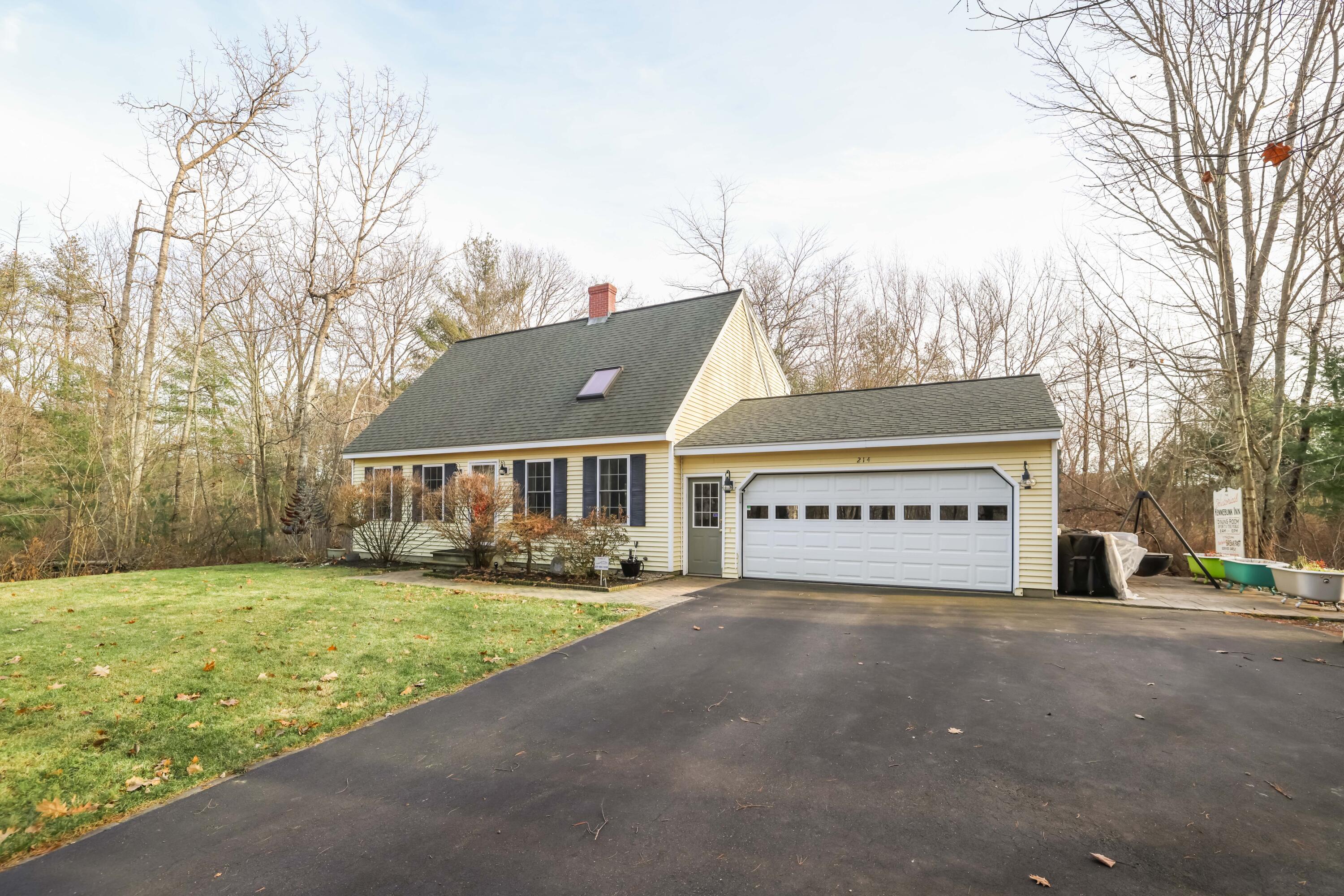 214 Old Post Road Arundel, ME 04046 - Photo 1 of 33 3G0A3403