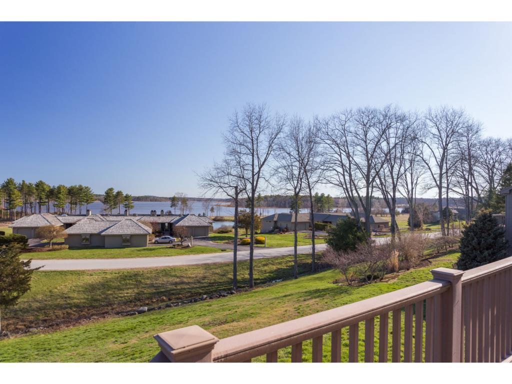 225 Cushing Road, Unit 225 Newmarket, NH 03857 - Photo 7 of 36
