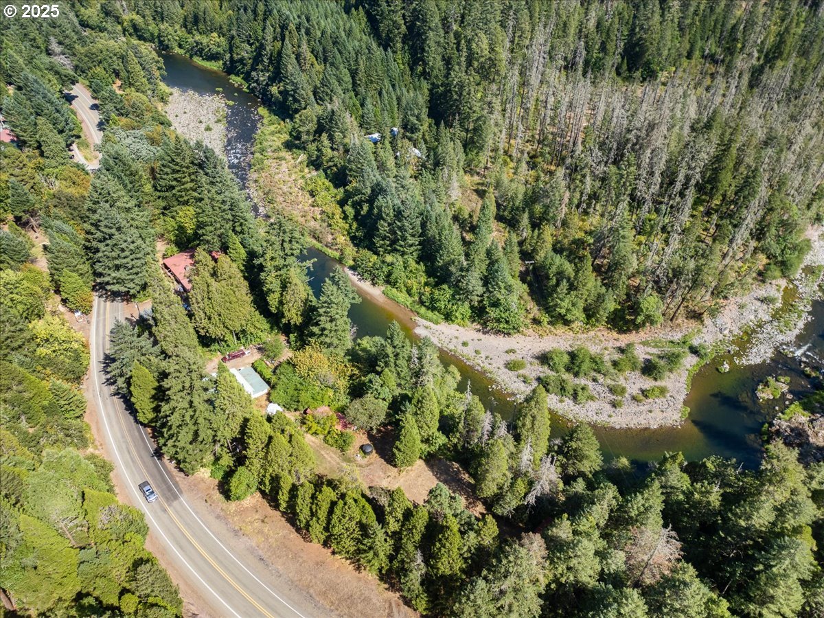 2680 South Umpqua Road Tiller, OR 97484 - Photo 43 of 46