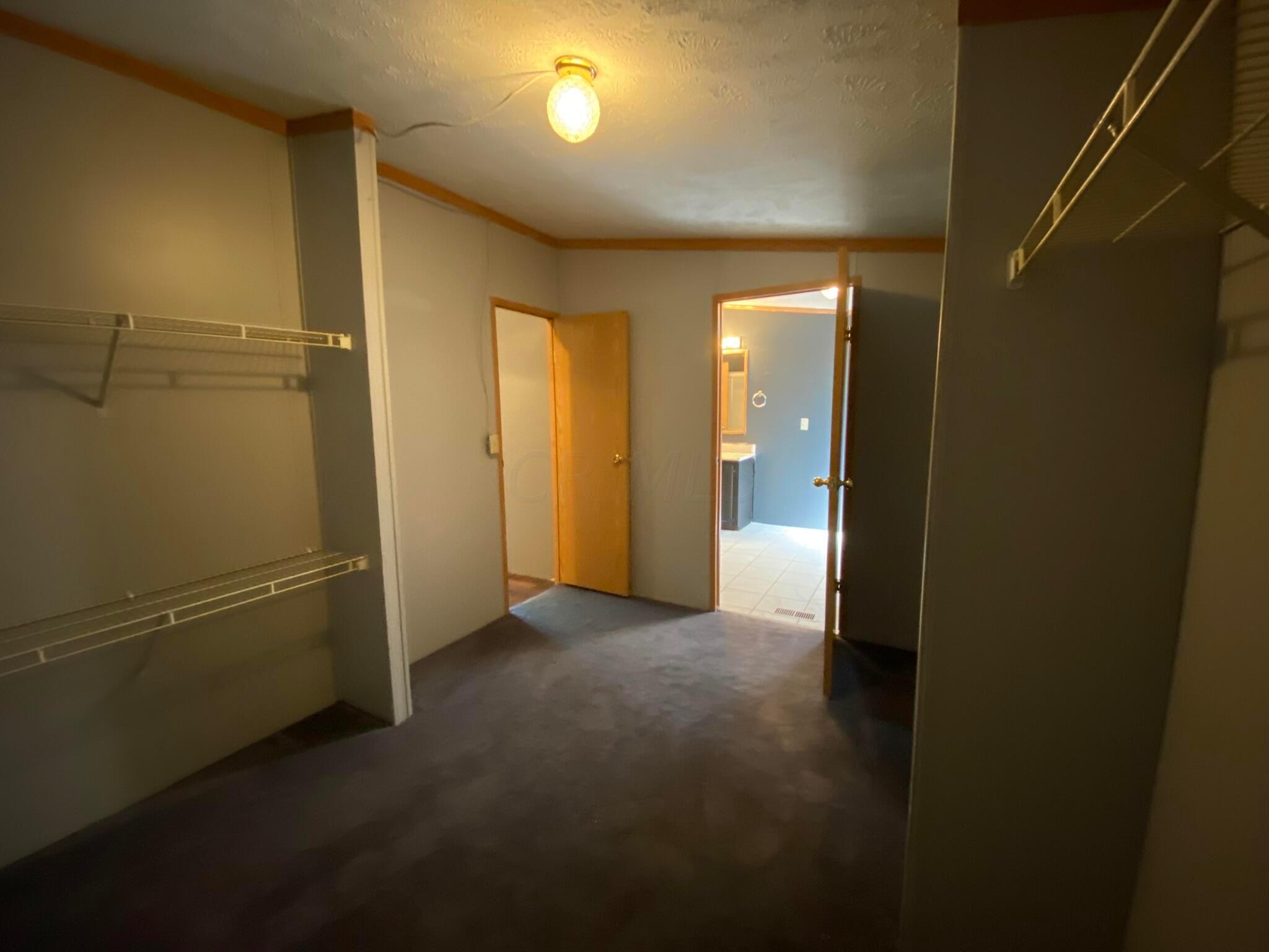 3239 Gratiot Road Southeast Heath, OH 43056 - Photo 23 of 46 IMG_0985