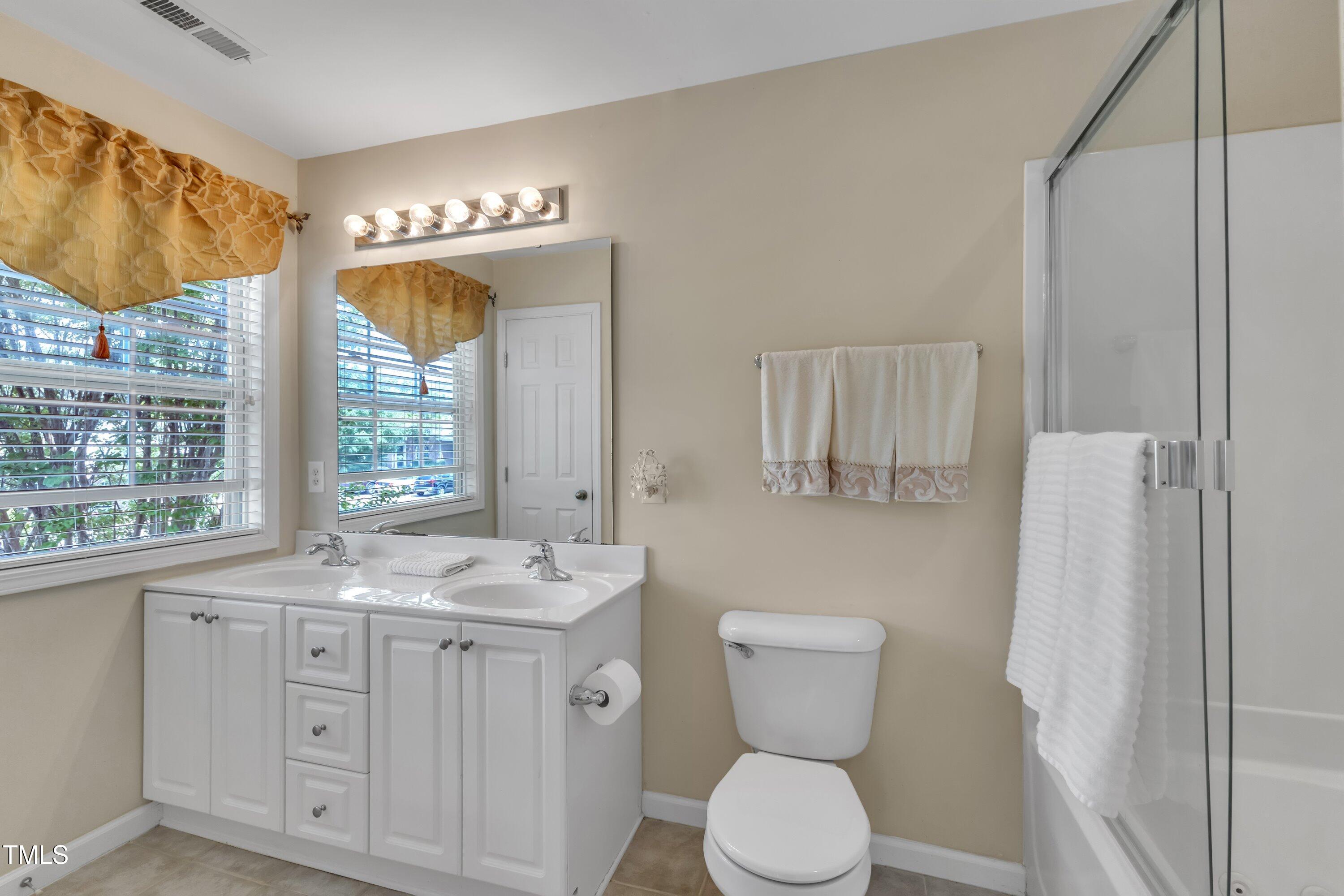 2110 Piney Brook Road, Unit 104 Raleigh, NC 27614 - Photo 19 of 32 27-2110 Piney Brook-20