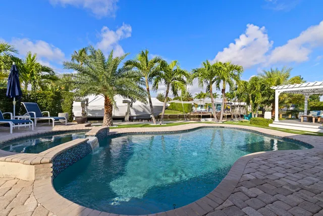 $7,800 | 6251 Northeast 19th Terrace, Fort Lauderdale, FL 33308