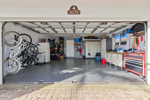 $7,800 | 6251 Northeast 19th Terrace, Fort Lauderdale, FL 33308