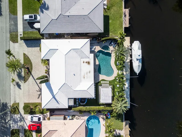 $7,800 | 6251 Northeast 19th Terrace, Fort Lauderdale, FL 33308