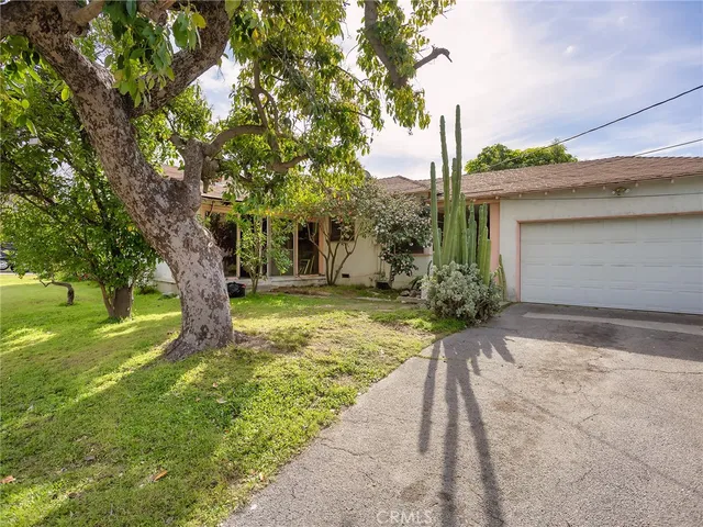 $1,389,983 | 441 Dartmouth Road, Burbank, CA 91504