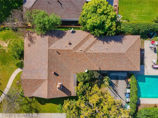 $1,389,983 | 441 Dartmouth Road, Burbank, CA 91504