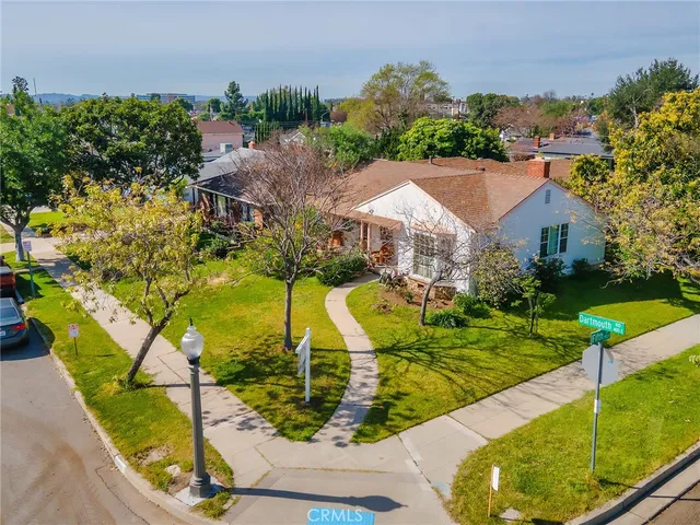 $1,389,983 | 441 Dartmouth Road, Burbank, CA 91504