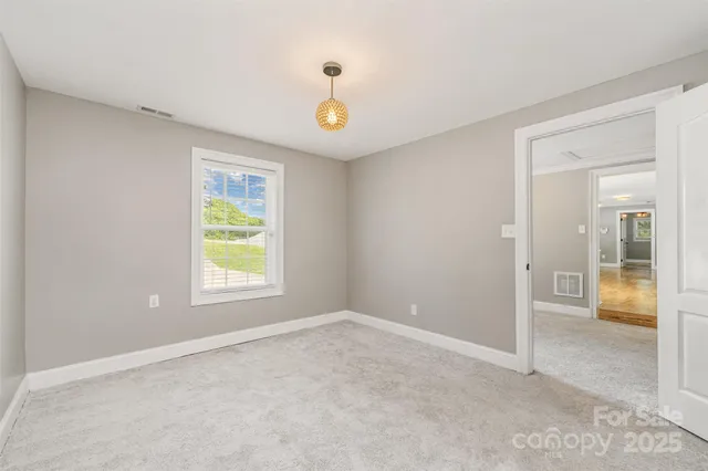 $499,999 | 1164 Bradford Mountain Road, Lenoir, NC 28645