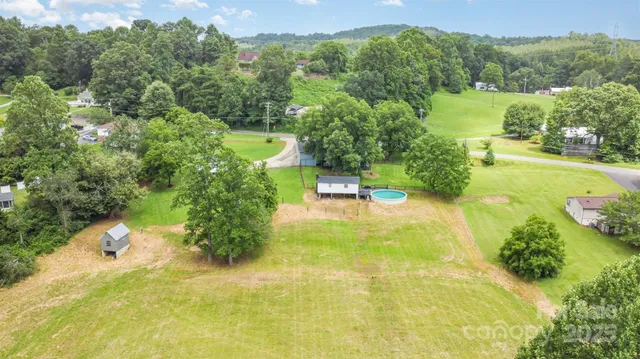 $499,999 | 1164 Bradford Mountain Road, Lenoir, NC 28645