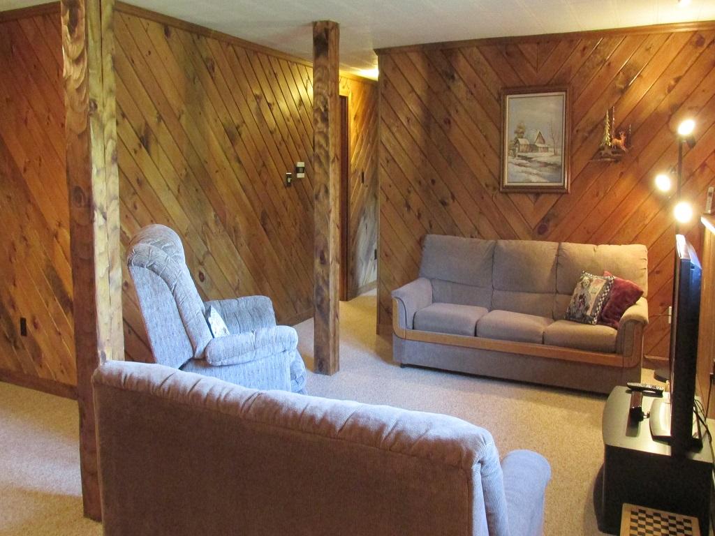 201 Bartlett Brook Road Pomfret, VT 05067 - Photo 12 of 20