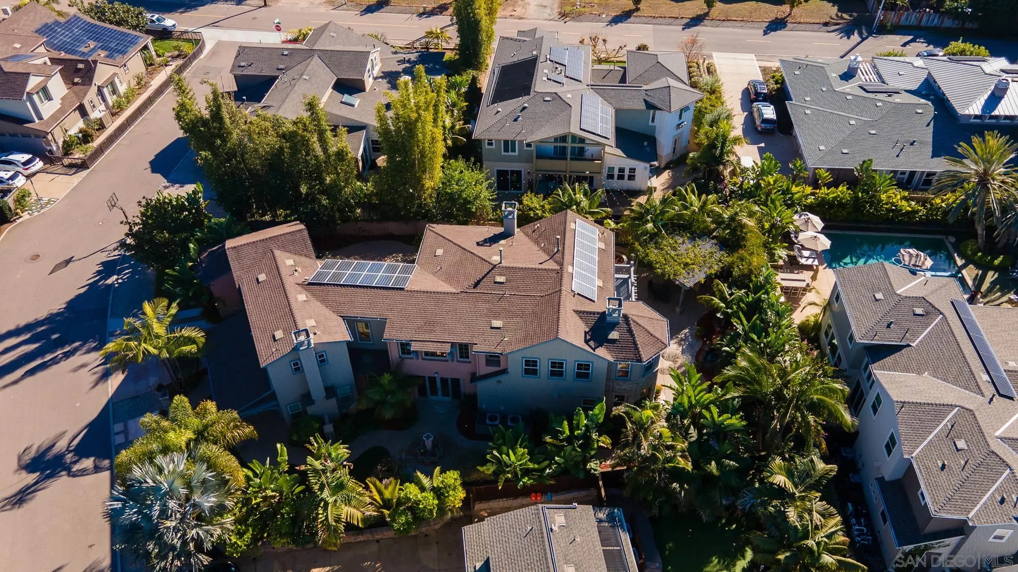 1908 Paxton Way Encinitas, CA 92024 - Photo 32 of 33 Gallery Image 32