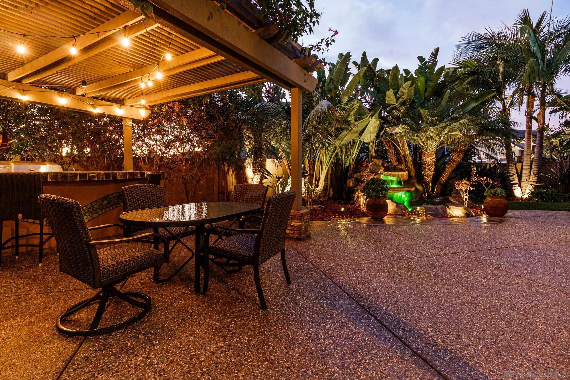 1908 Paxton Way Encinitas, CA 92024 - Photo 4 of 33 Gallery Image 4