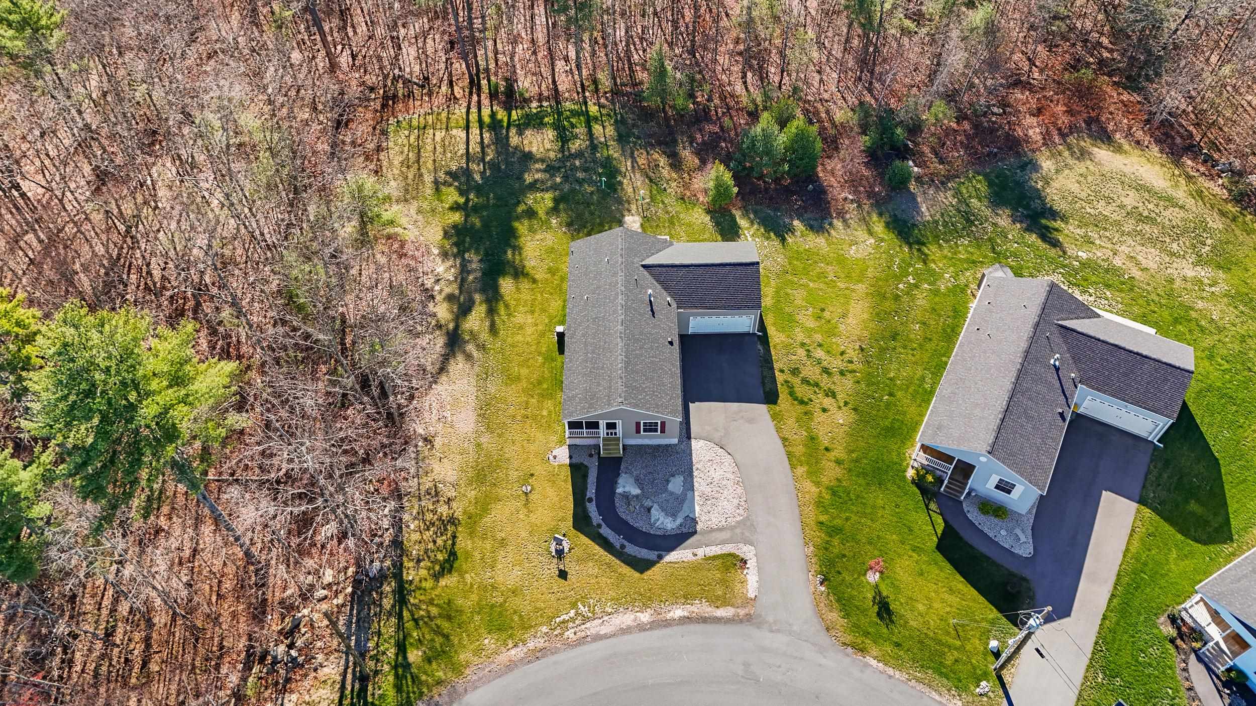 29 Sharon Way, Unit 55 Fremont, NH 03044 - Photo 26 of 31 Gallery Image 26