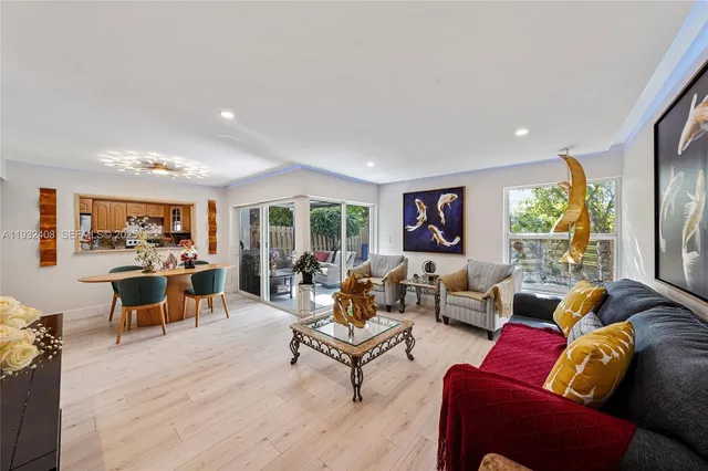 $3,650 | 10310 Northwest 5th Terrace, Unit 426, Miami, FL 33172