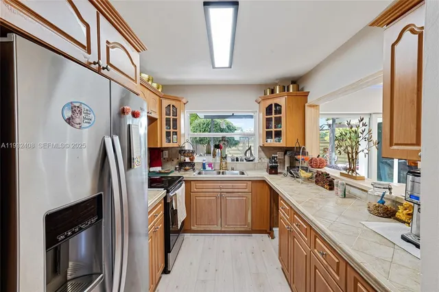 $3,650 | 10310 Northwest 5th Terrace, Unit 426, Miami, FL 33172