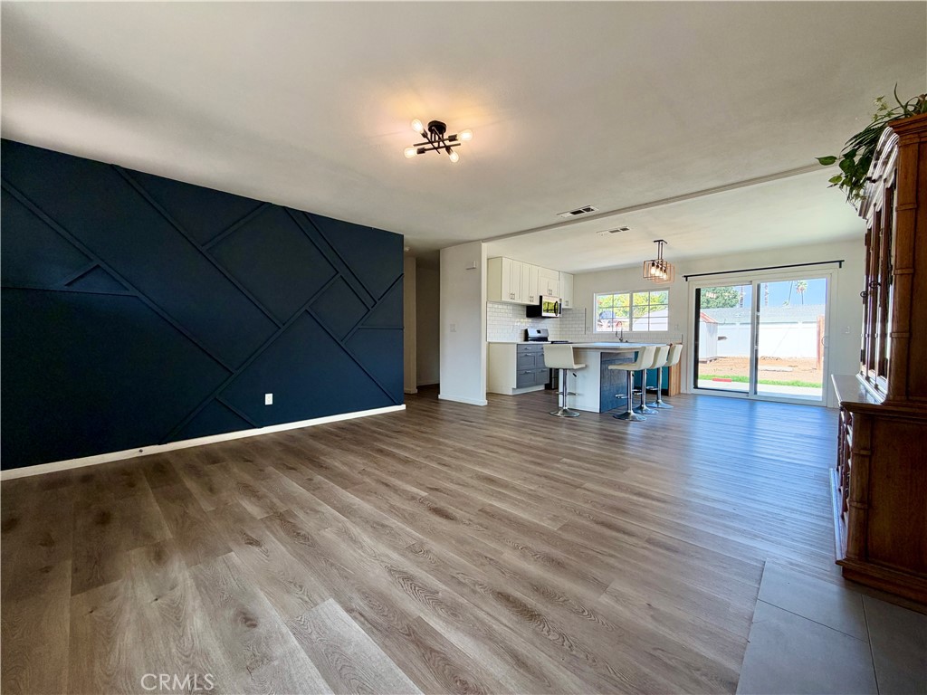 1885 Illinois Avenue Riverside, CA 92507 - Photo 3 of 30 Gallery Image 3