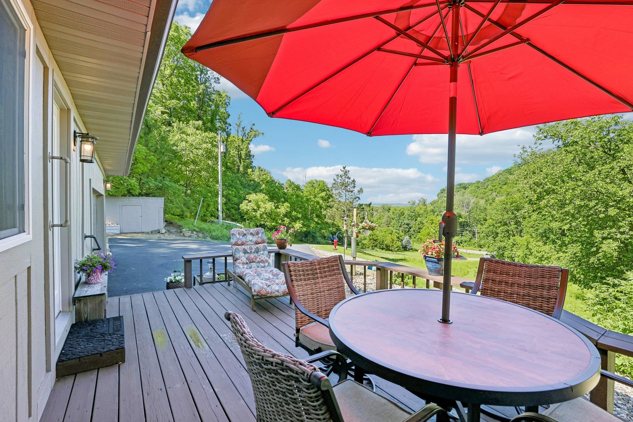 12258 South Round River Spring Green Spring Green, WI 53588 - Photo 2 of 60