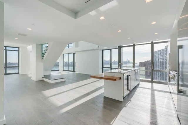 $2,998,000 | 320 Adolphus Avenue, Unit 1415, Cliffside Park, NJ 07010