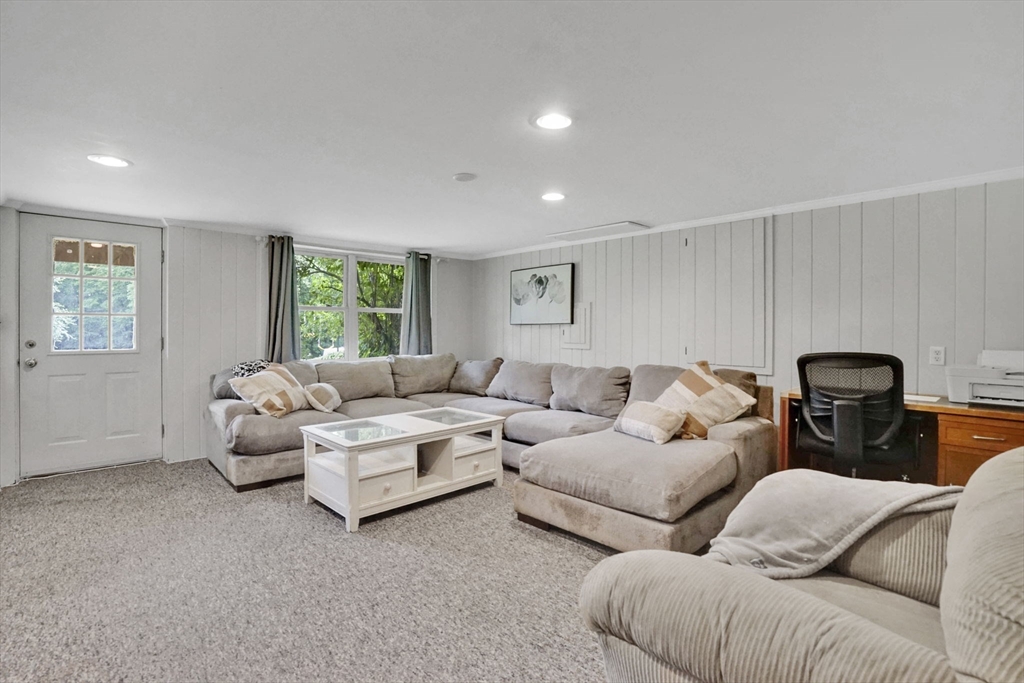 258 Main Road Westhampton, MA 01027 - Photo 33 of 41