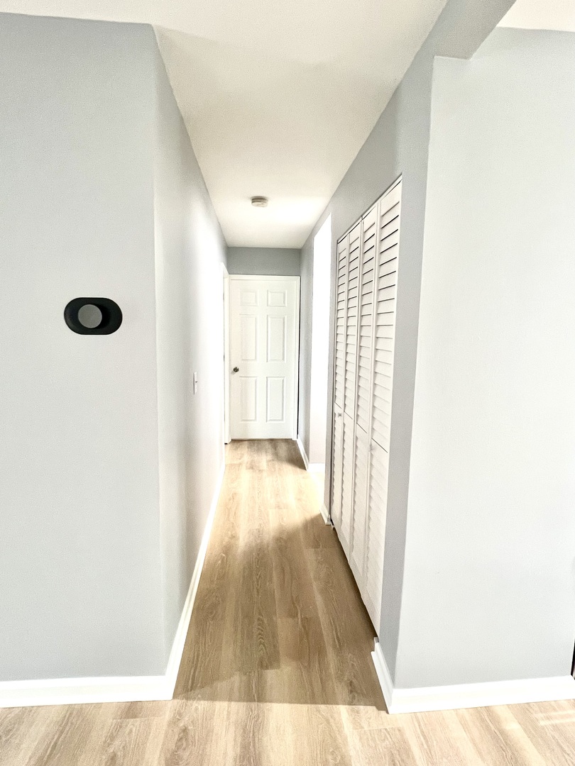 210 Willow Road Streamwood, IL 60107 - Photo 4 of 14