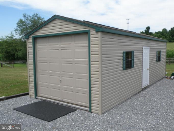 3833 Wayson Road Davidsonville, MD 21035 - Photo 4 of 29 Amish Built Detached Garage