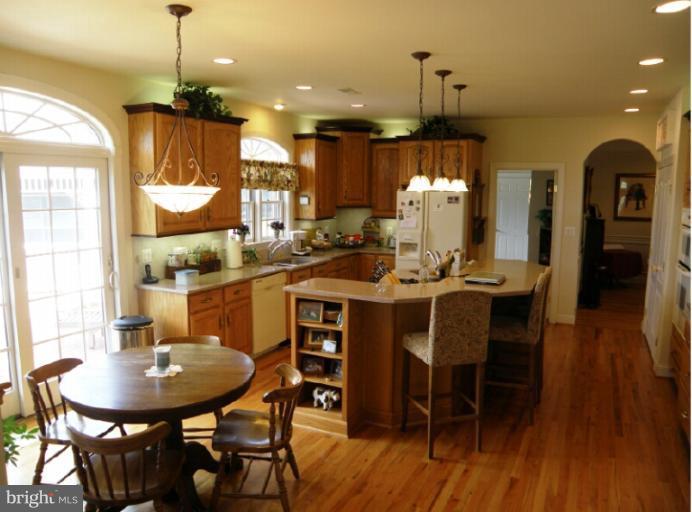 3833 Wayson Road Davidsonville, MD 21035 - Photo 5 of 29 Kitchen