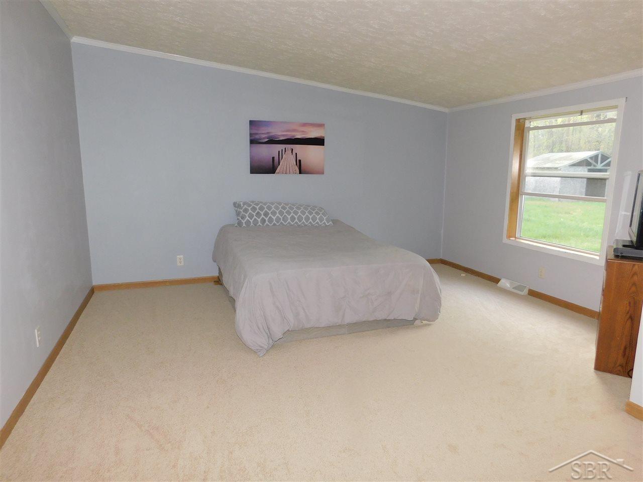18478 Grabowski Road St. Charles, MI 48655 - Photo 11 of 31 31318948-10.JPG