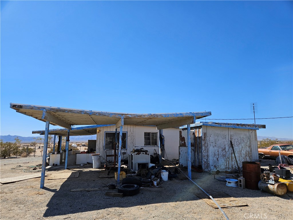 5451 Schooler Road Twentynine Palms, CA 92277 - Photo 2 of 16