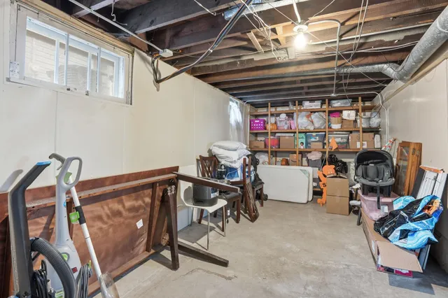 $150,000 | 1901 West 16th Street, Davenport, IA 52804