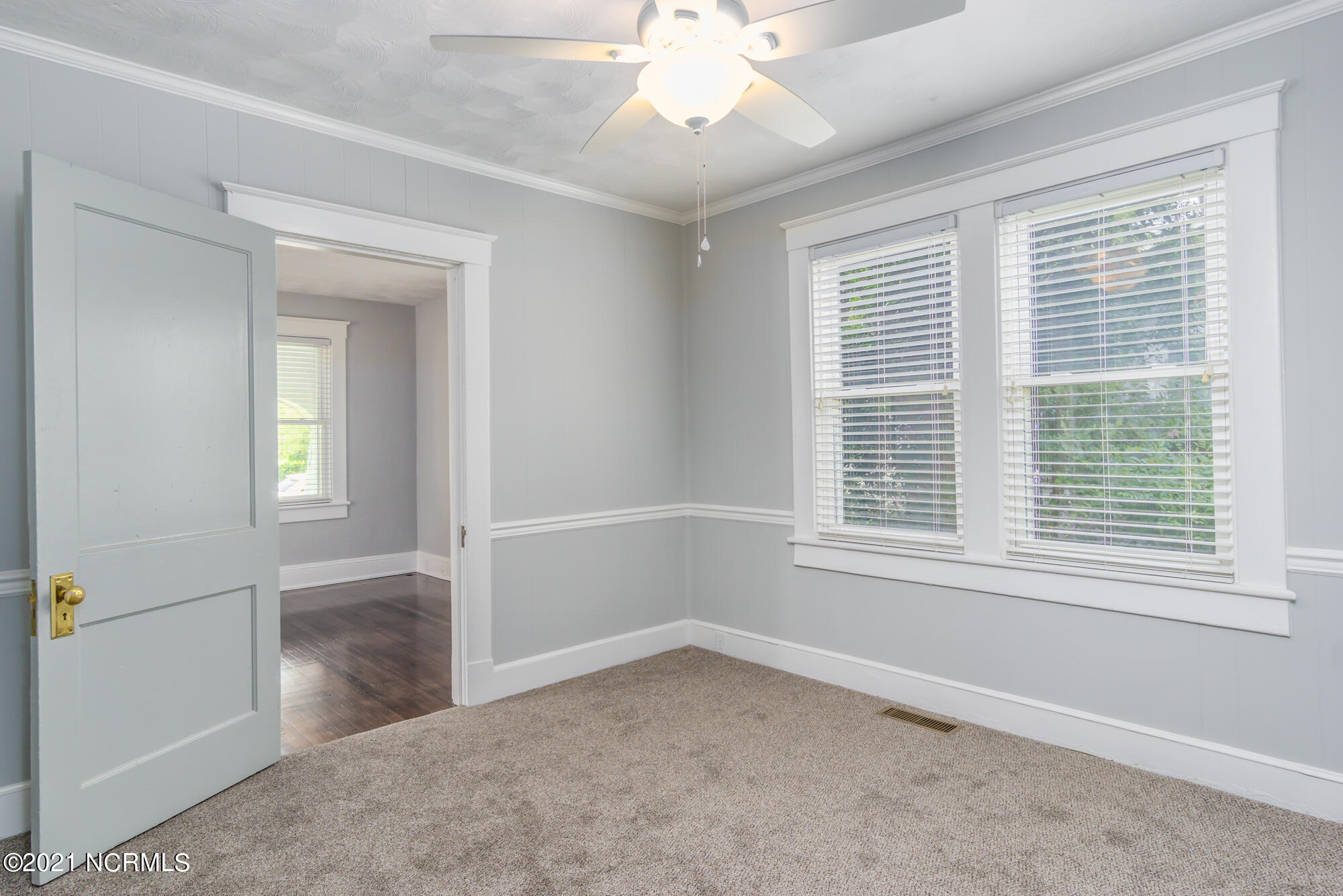 1418 Rhem Avenue New Bern, NC 28560 - Photo 4 of 45 First Bedroom