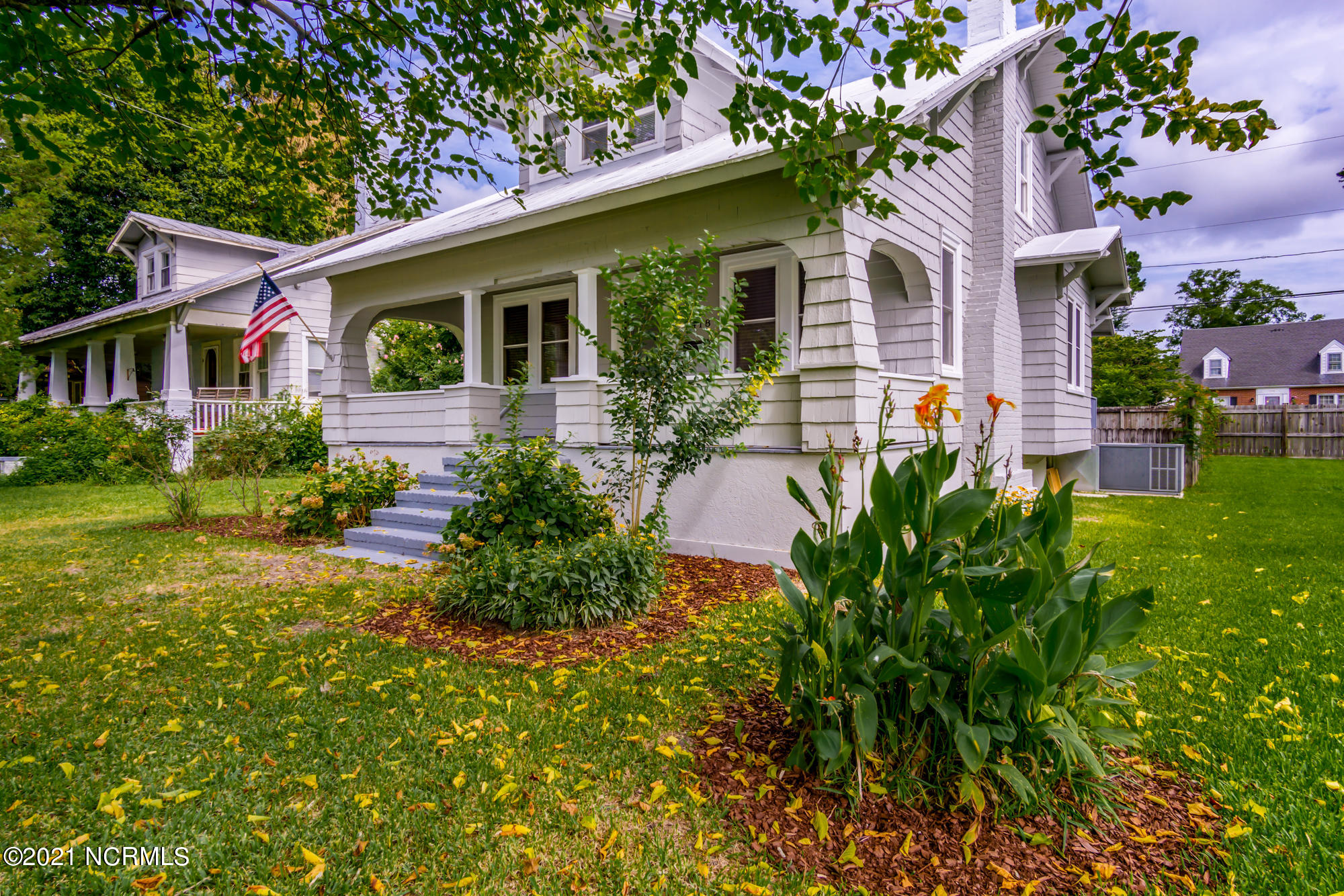 1418 Rhem Avenue New Bern, NC 28560 - Photo 8 of 45 Front