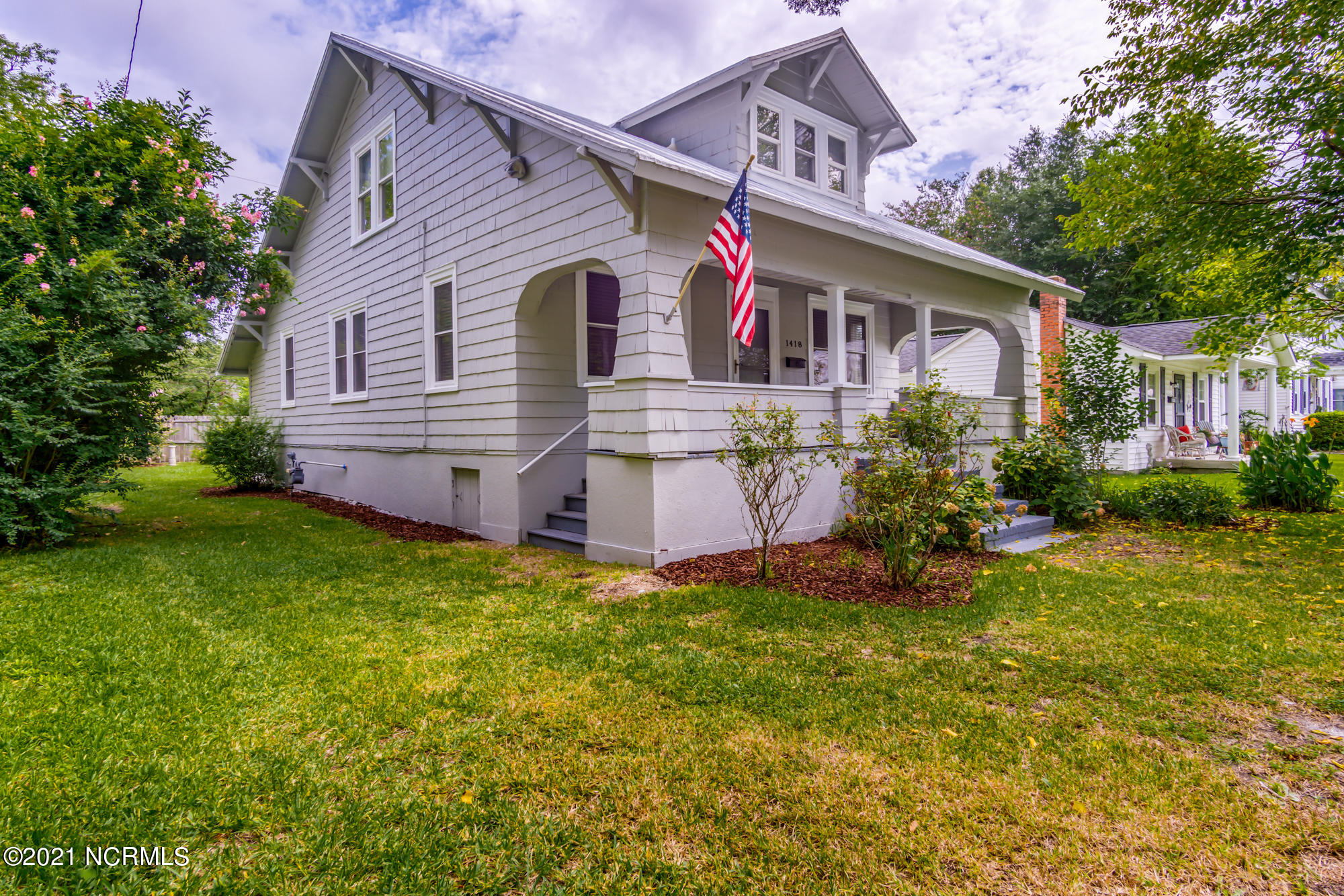 1418 Rhem Avenue New Bern, NC 28560 - Photo 9 of 45 Front