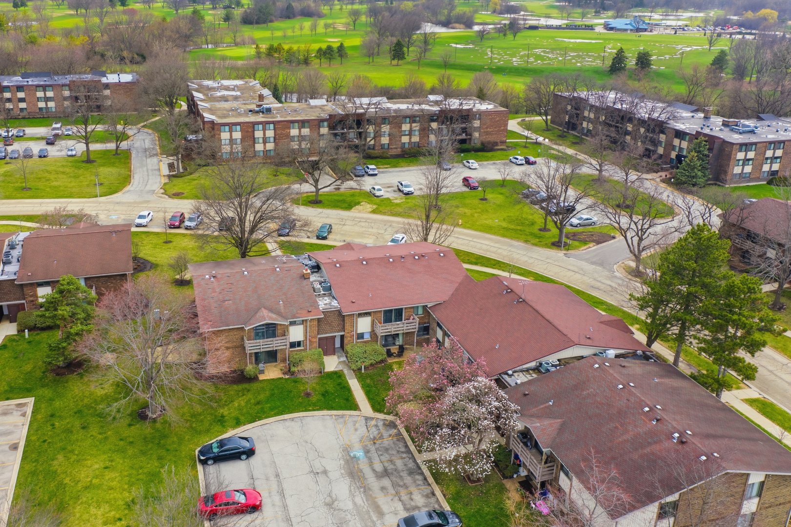 471 Raintree Court, Unit 2B Glen Ellyn, IL 60137 - Photo 2 of 25