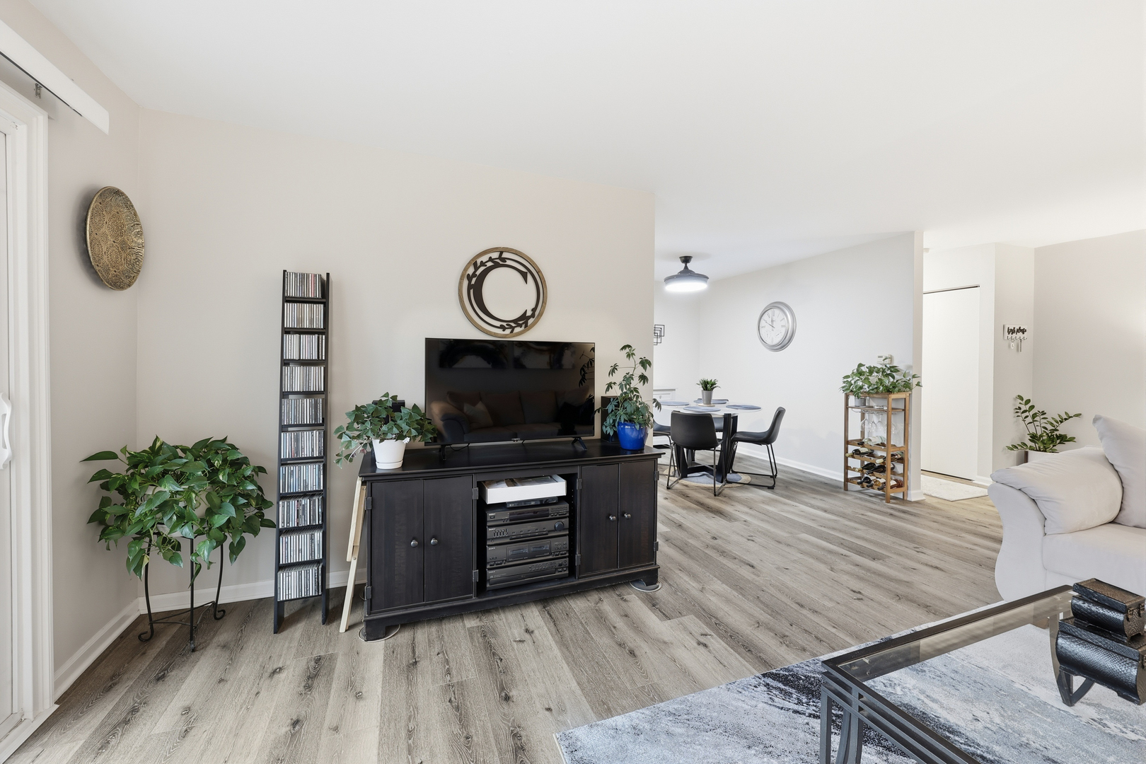 471 Raintree Court, Unit 2B Glen Ellyn, IL 60137 - Photo 9 of 25