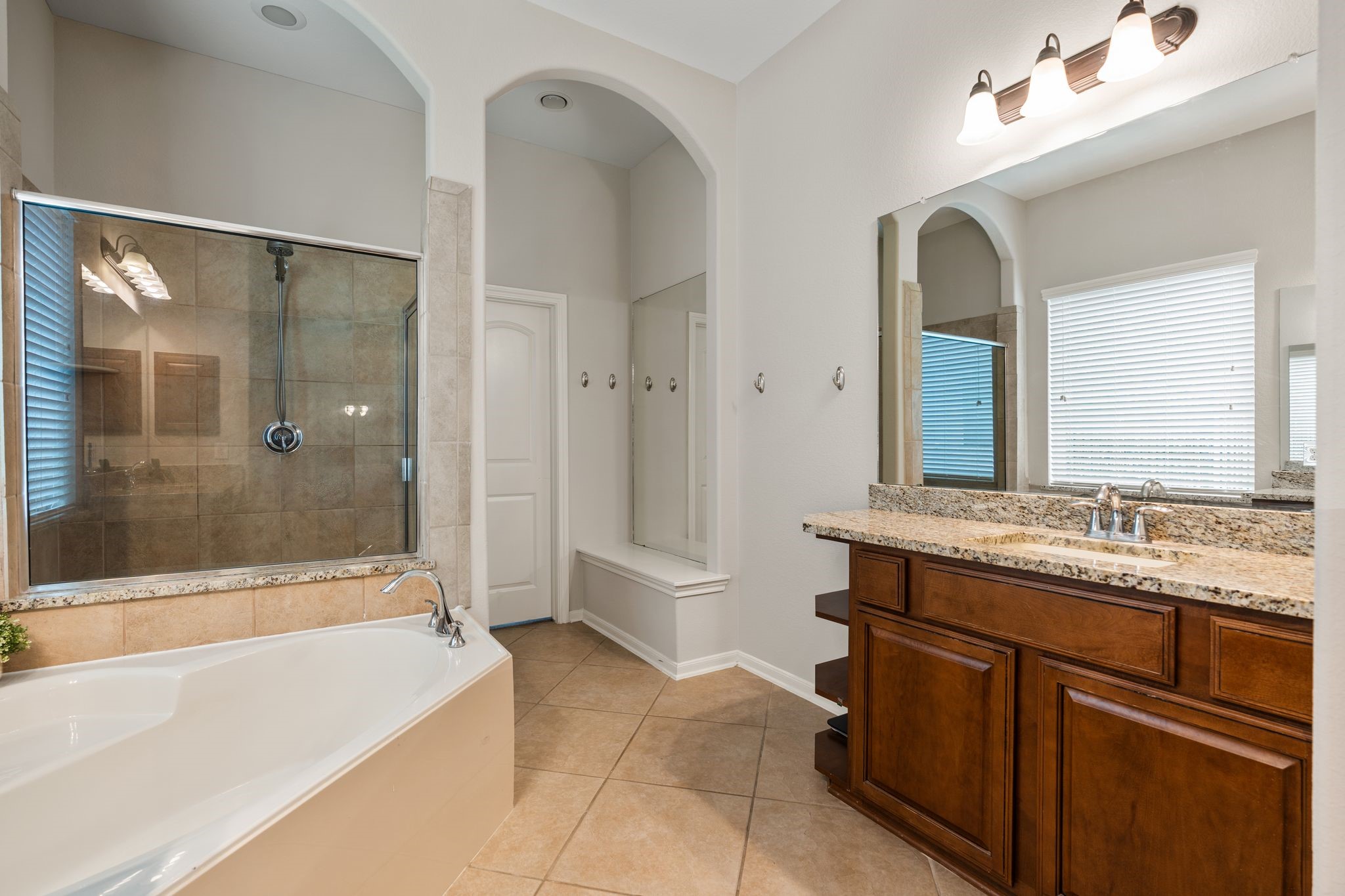 35 Nagshead Place Spring, TX 77389 - Photo 18 of 40