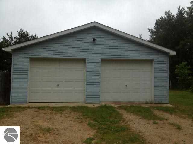6451 Seeley Road Cadillac, MI 49601 - Photo 16 of 21 1747967-15.JPG