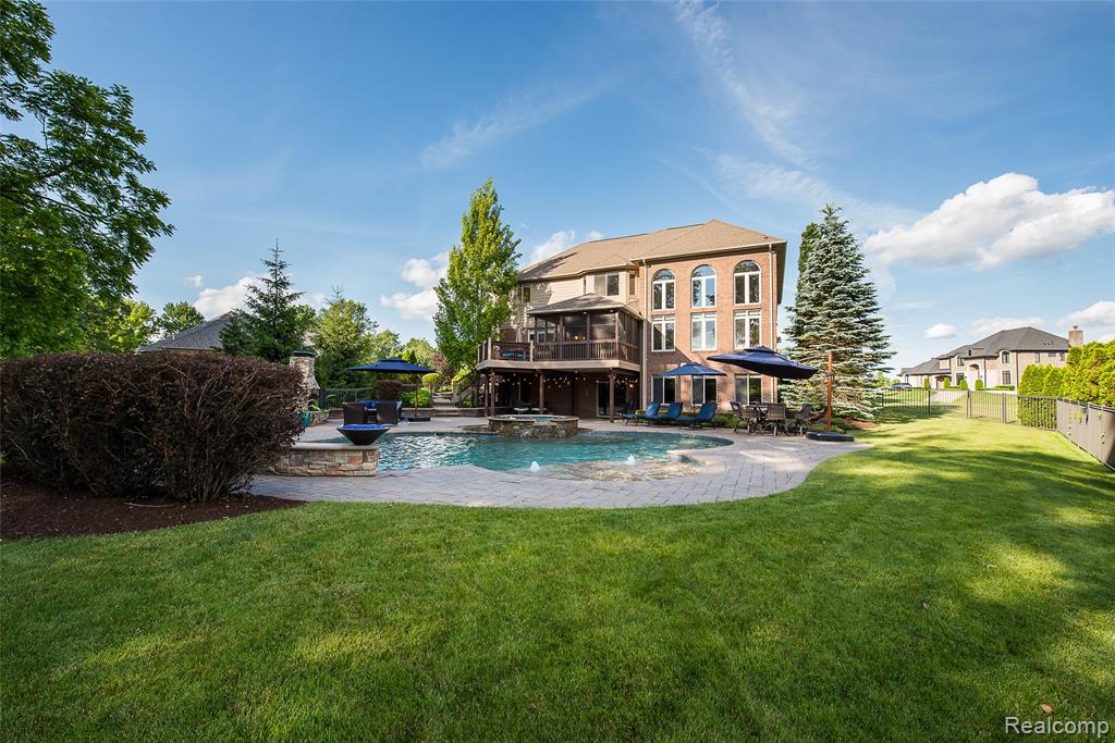 24935 Ravine Drive South Lyon, MI 48178 - Photo 46 of 51