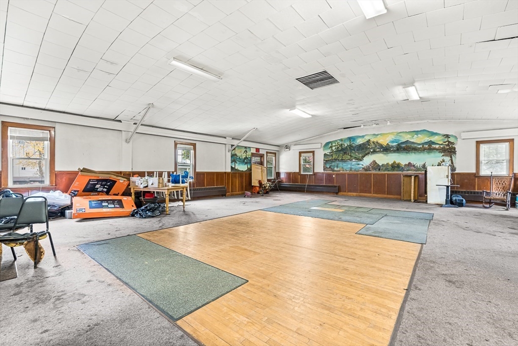 18 Raymond Place Winchester, MA 01890 - Photo 7 of 16