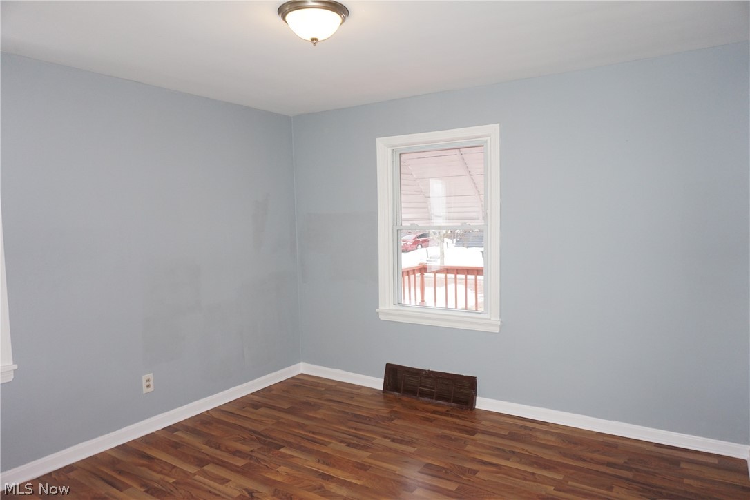 3802 Highland Road Cleveland, OH 44111 - Photo 13 of 24