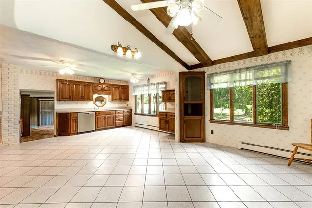 $375,000 | 147 Gierlach Drive, Franklin, PA 16323