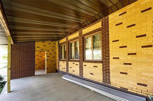 $375,000 | 147 Gierlach Drive, Franklin, PA 16323