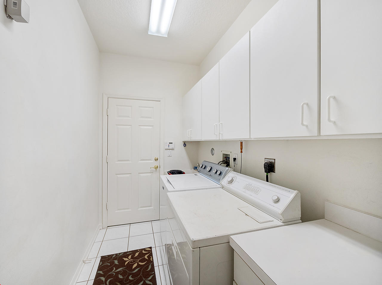 21377 Gosier Way Boca Raton, FL 33428 - Photo 17 of 20 Laundry Room