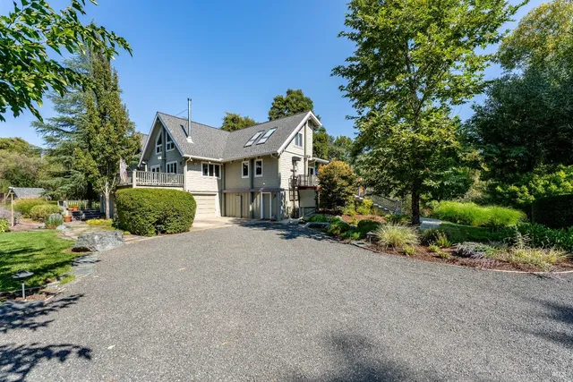 $985,000 | 8301 West Potter Valley Road, Potter Valley, CA 95469