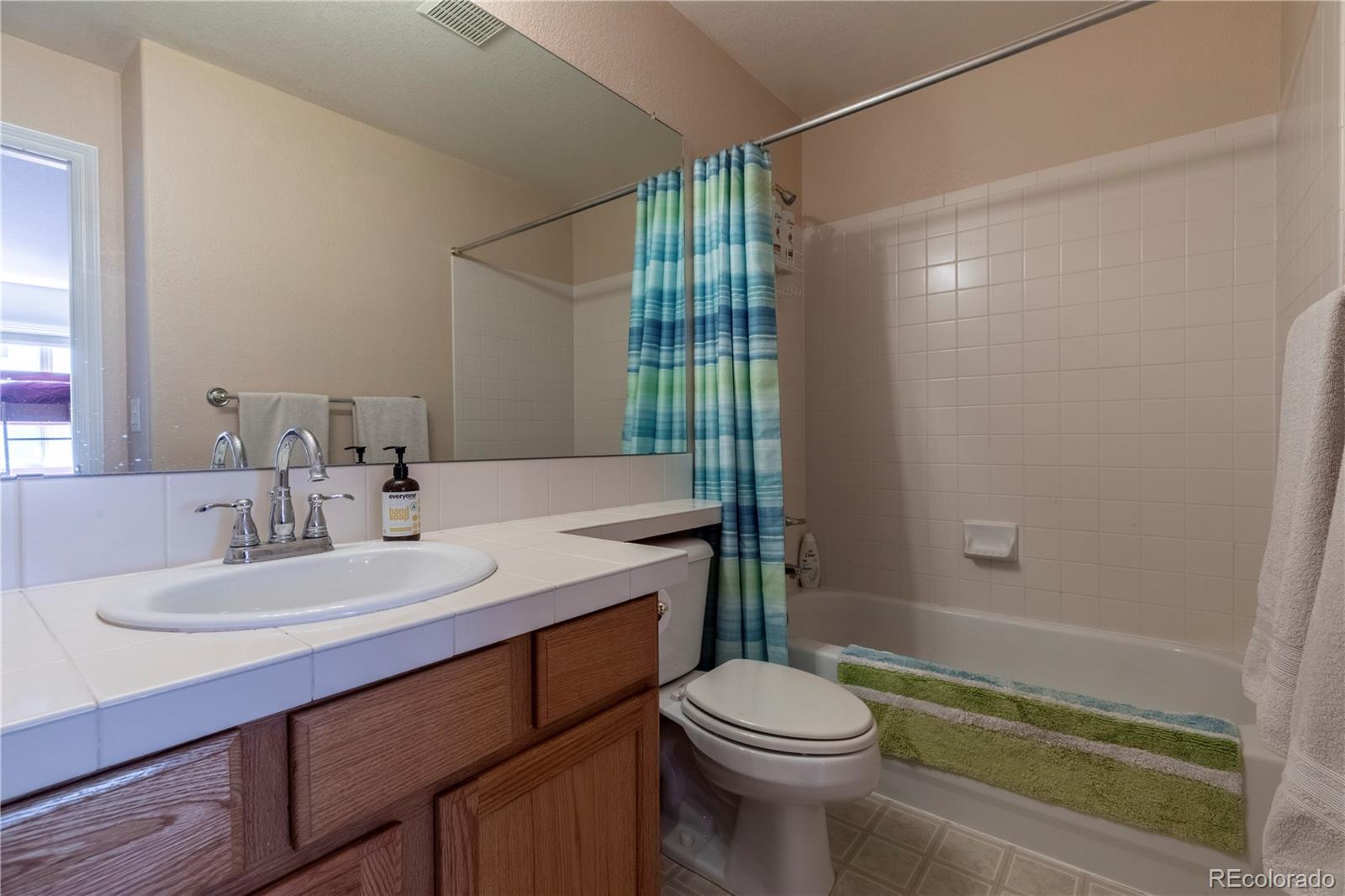 594 Ridgemont Circle Highlands Ranch, CO 80126 - Photo 27 of 40 Gallery Image 27