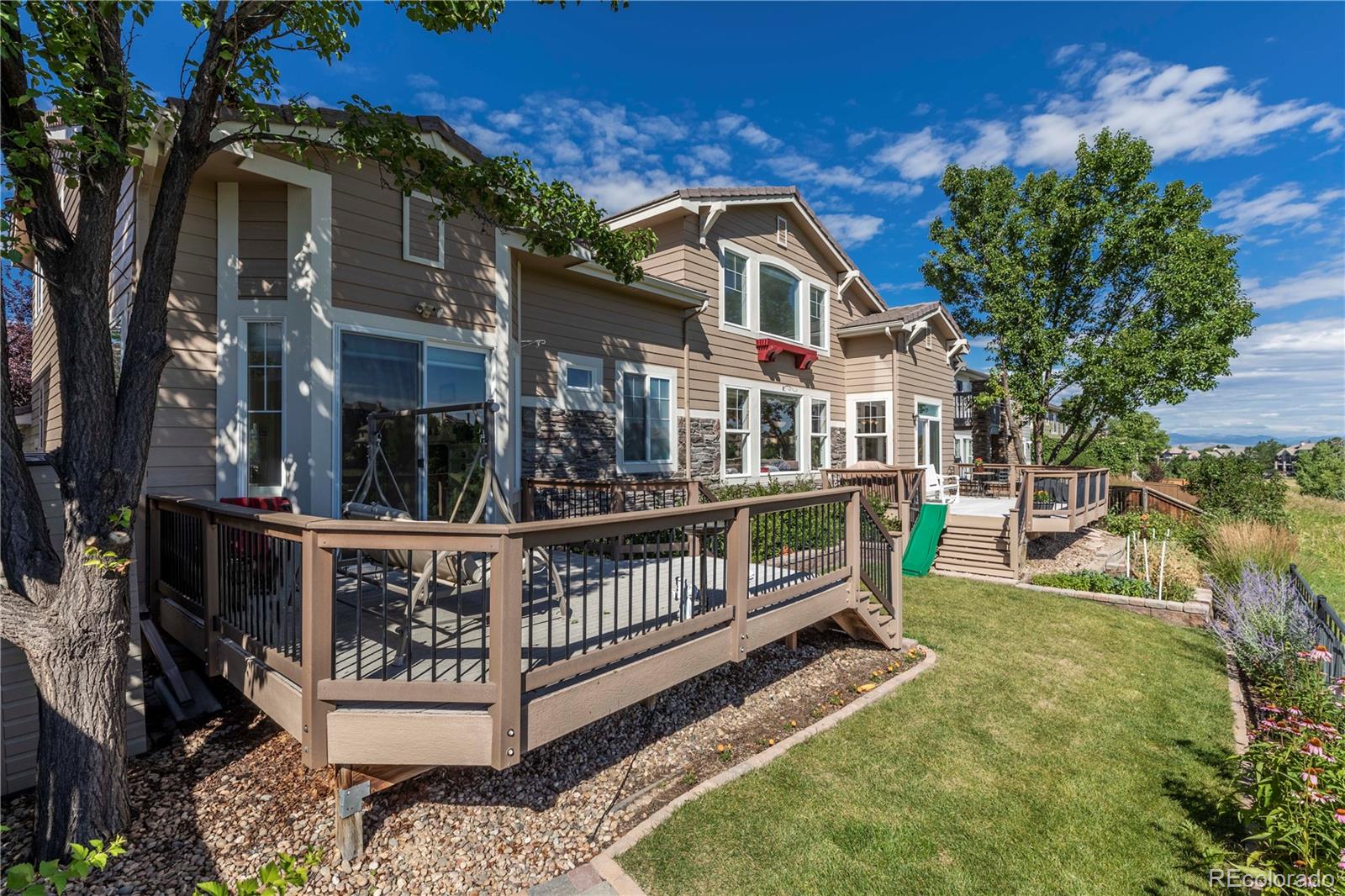 594 Ridgemont Circle Highlands Ranch, CO 80126 - Photo 3 of 40 Gallery Image 3